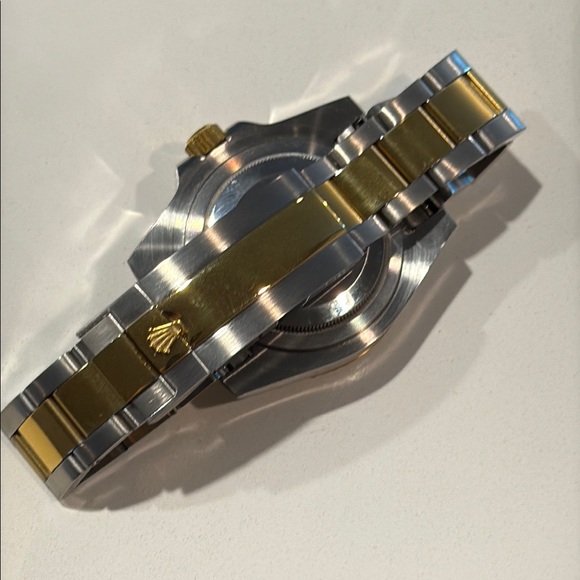 Rolex Blue and Gold Dive Watch - Picture 7 of 12